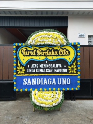 Papan Bunga Duka di Siempat Nempu